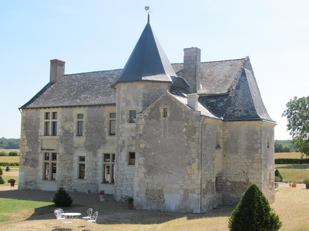 Manoir Du Bois Noblet Bed and Breakfast Louerre Εξωτερικό φωτογραφία